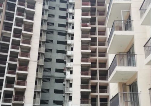 4 BHK apartments in Noida